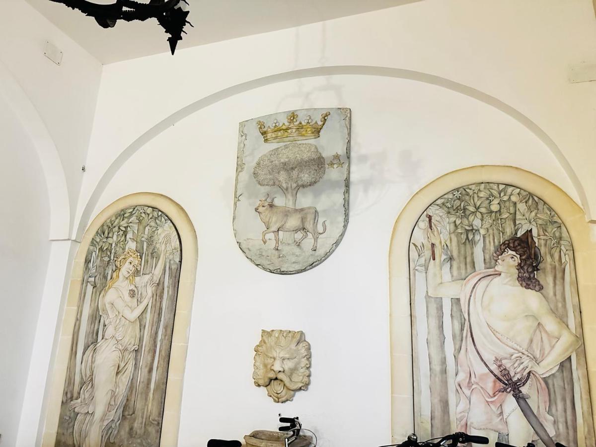 Elegante Appartamento Nel Cuore Del Barocco Lecce Exterior foto